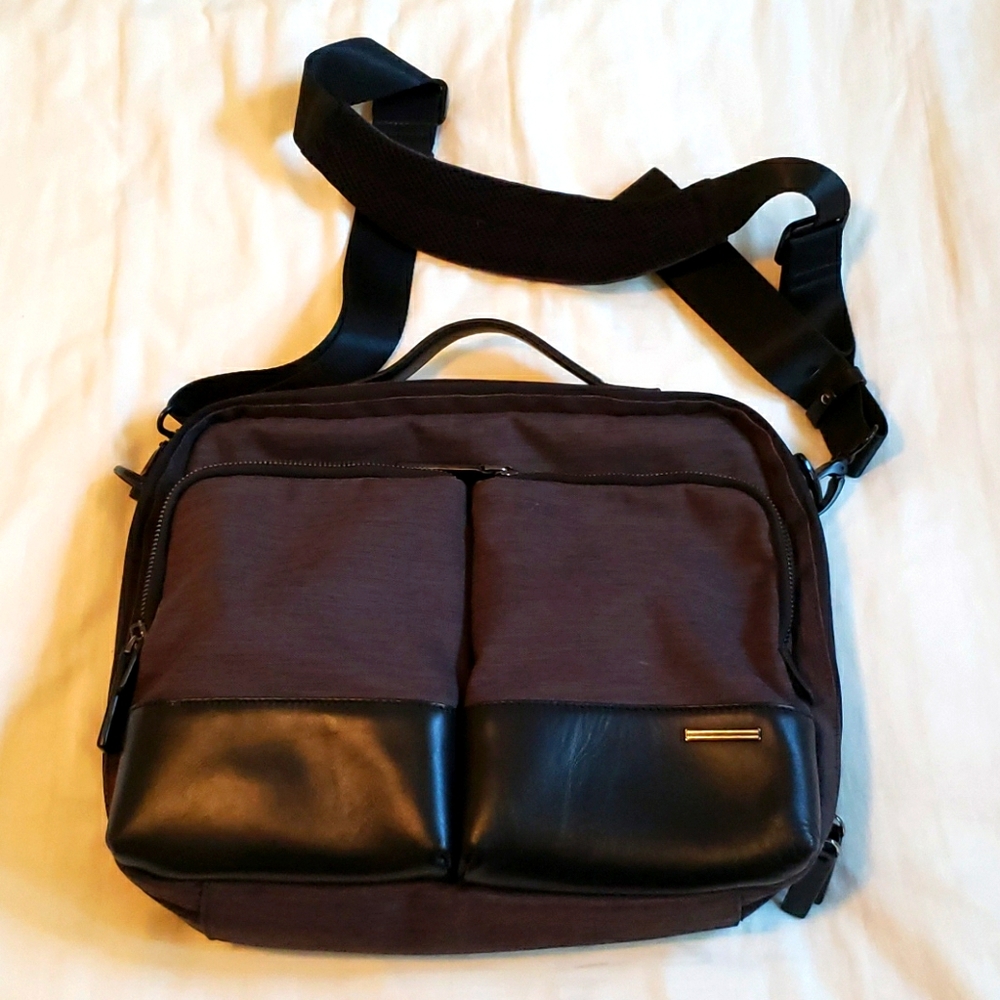 Halliburton Zero Laptop Tablet I-Pad Bag Purse